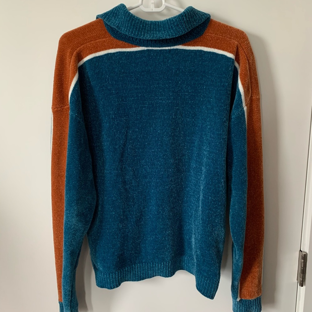 Urban Outfitters Pullover Sweater